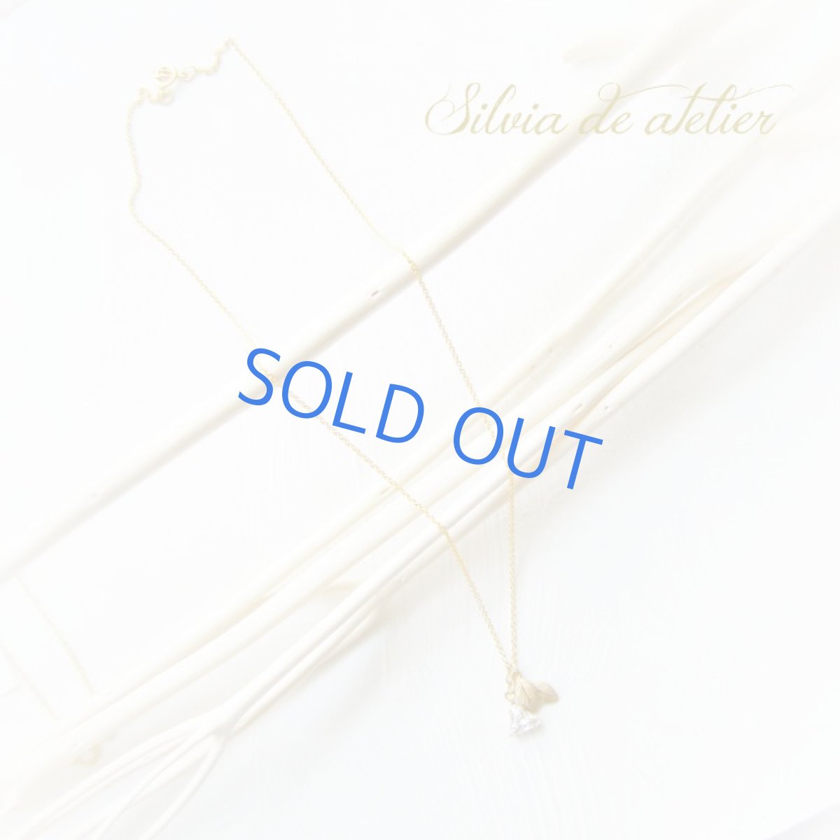 画像2: 真鍮製リーフチャーム　+　sankaku　グラスストーン　14kgfネックレス (2)