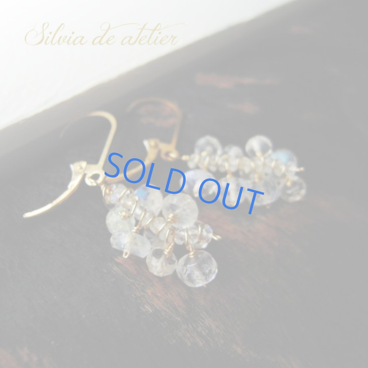 画像2: AAAブルームーンストーン　ボタン　フリンジ　14kgf　フレンチフックピアス (2)