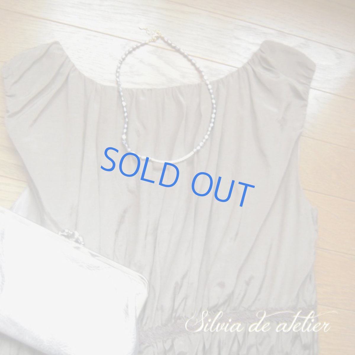 画像4: ダークシルバー　淡水パール　ライス　ゴールデンチューブ　ショートネックレス (4)