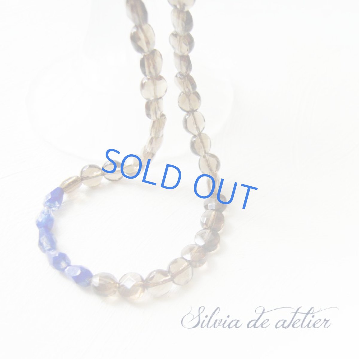 画像2: スモーキークォーツコイン　チェコガラスブルー　アシンメトリー　vintageストリングスチェーン　ロングネックレス (2)