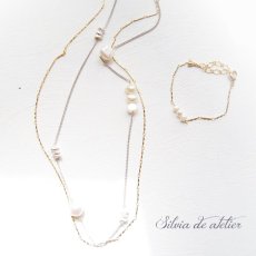 画像1: 淡水パール　２連チェーン　ロング　ネックレス　＆　ブレスレット　セット (1)