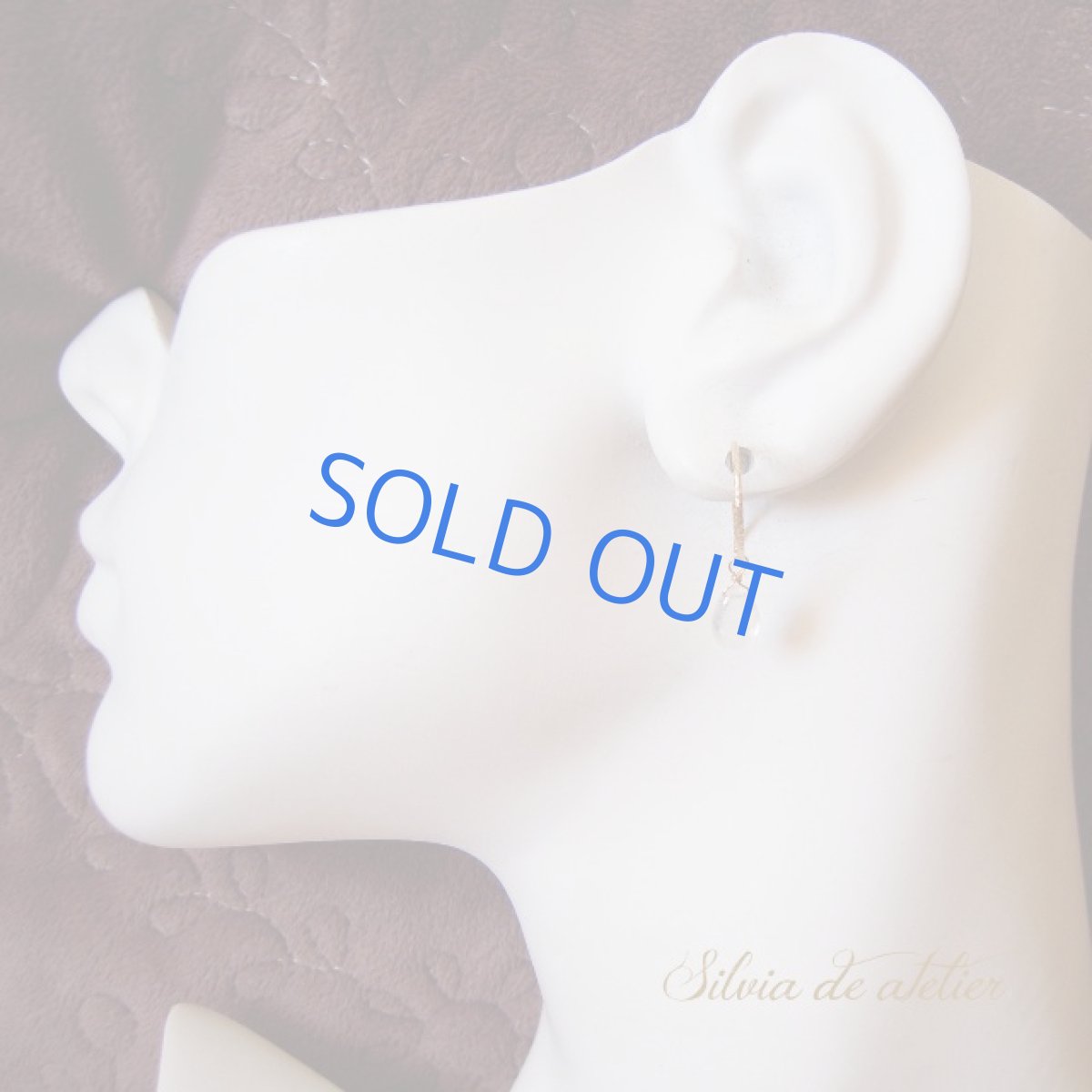 画像4: AAAA レインボーブルームーンストーン ペアシェイプ 一粒 14kgfグリッター フープフックピアス (4)