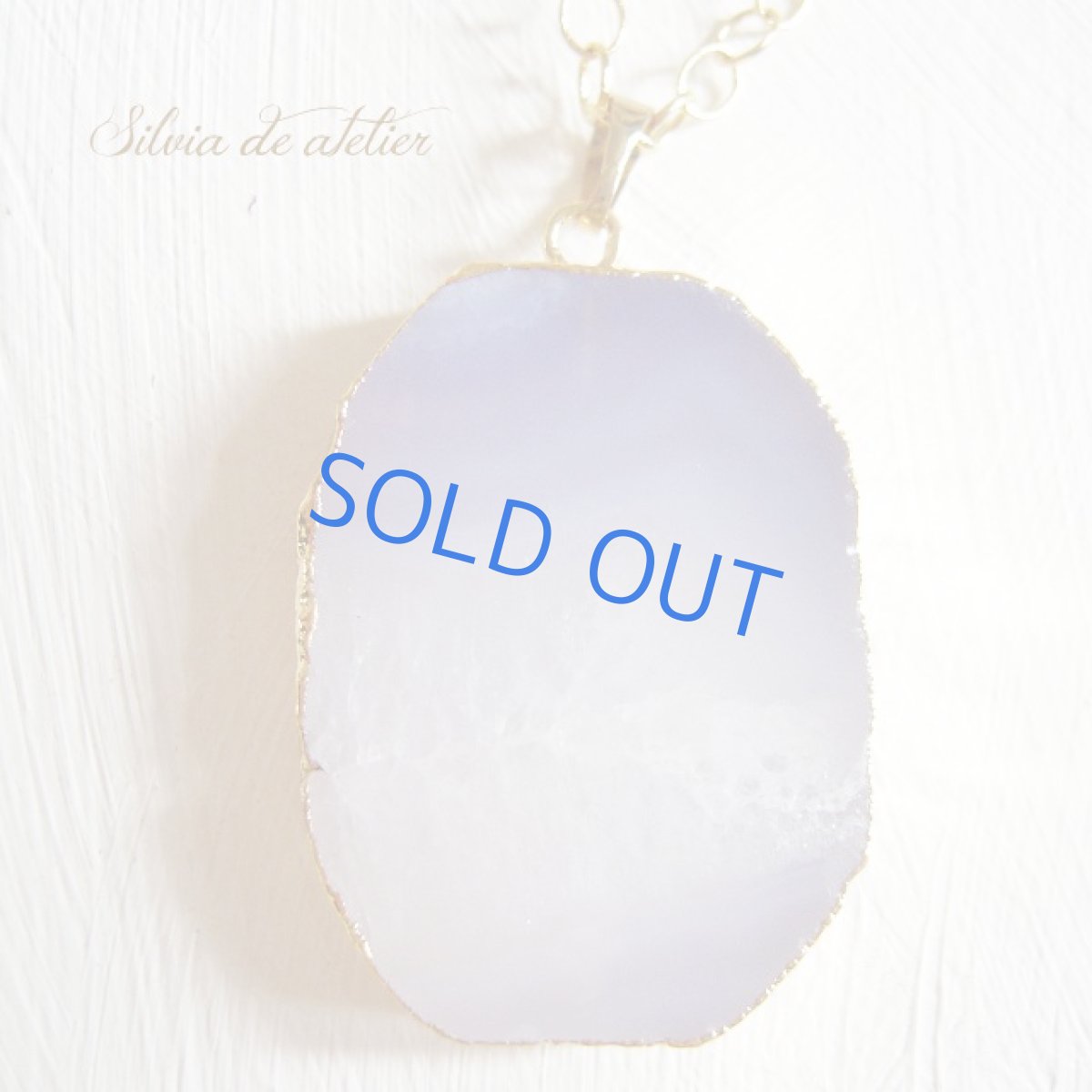 画像2: ◇BEACH◇１点もの　ドゥルージー　ブルーレースアゲート　ペンダント　ゴールドネックレス (2)