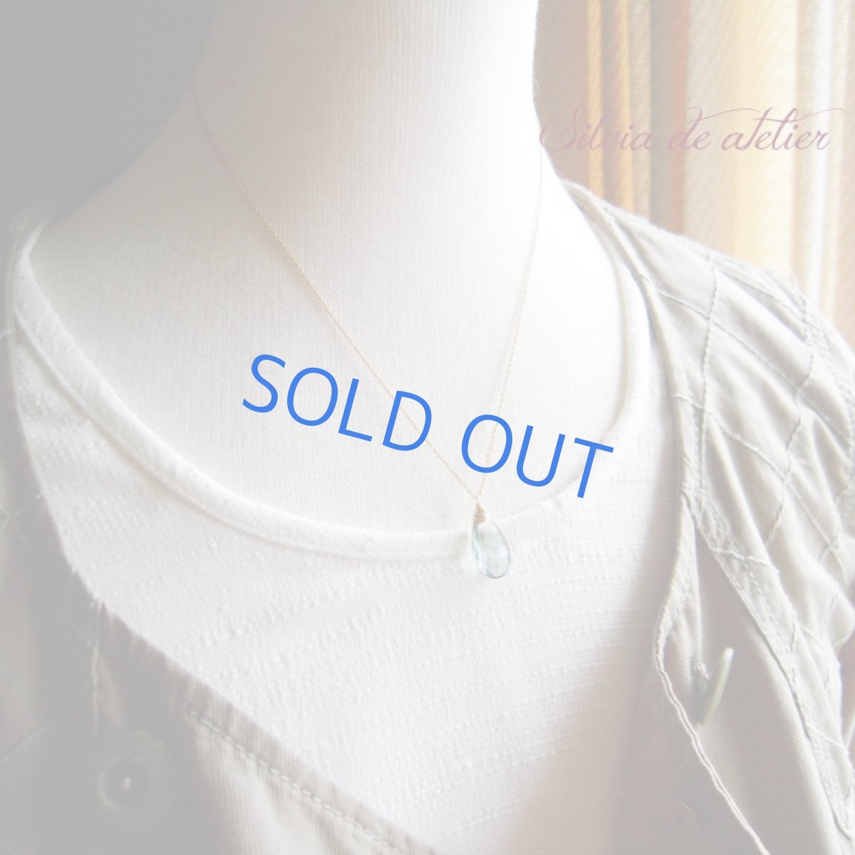 画像4: １点もの　宝石質　フローライト　グリーンカラー　ペアシェイプ　LLサイズ　ワイヤー巻ペアシェイプ　14kgf　チェーンネックレス (4)