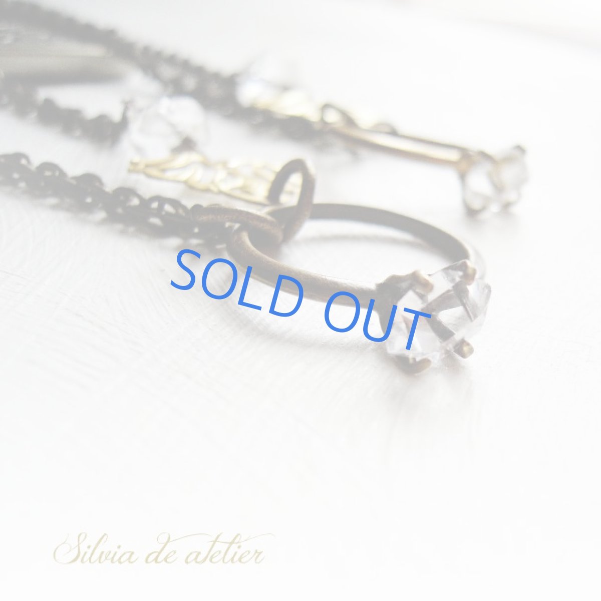 画像2: AntiqueシリーズNYハーキマーダイヤモンド　リングチャーム　グラスコード風　アンティーク　ゴールドミディアムネックレス (2)