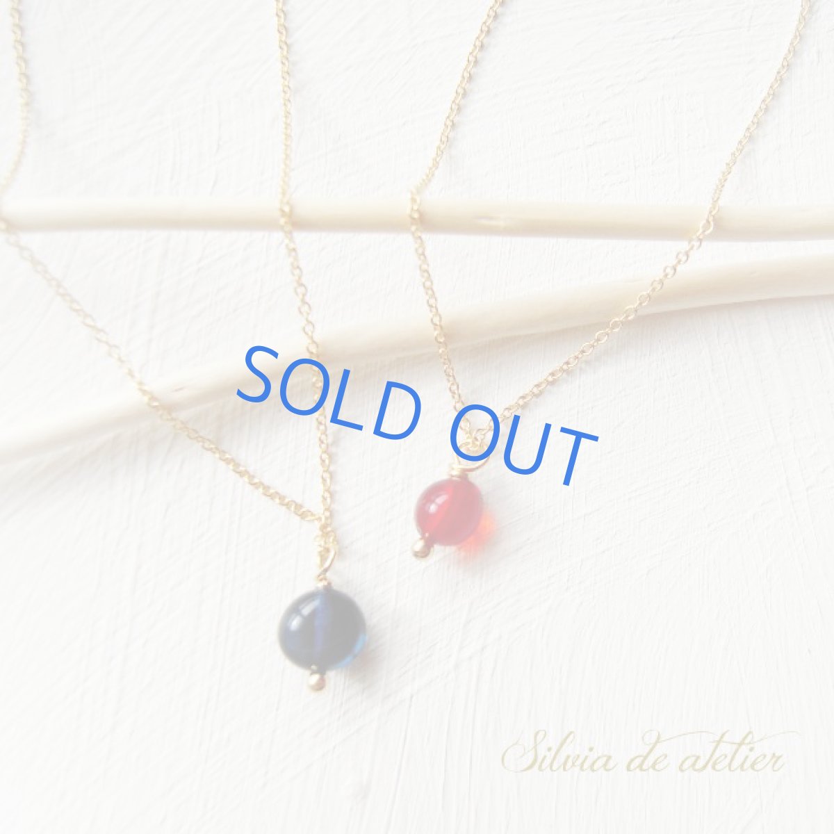 画像2: 残り1　小粒タンブル　バルト海産　レッドアンバー　一粒　14kgfネックレス (2)