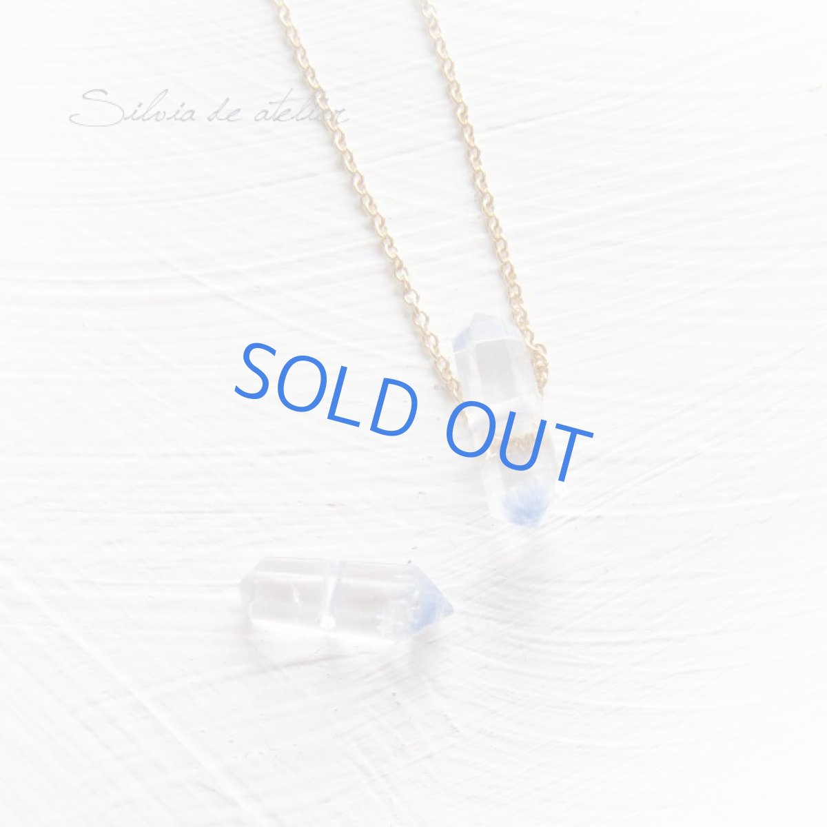 画像2: ＜訳あり粒・限定2・ペンシル型＞ブラジル産　デュモルチェライト　イン　クォーツ　14kgfネックレス (2)