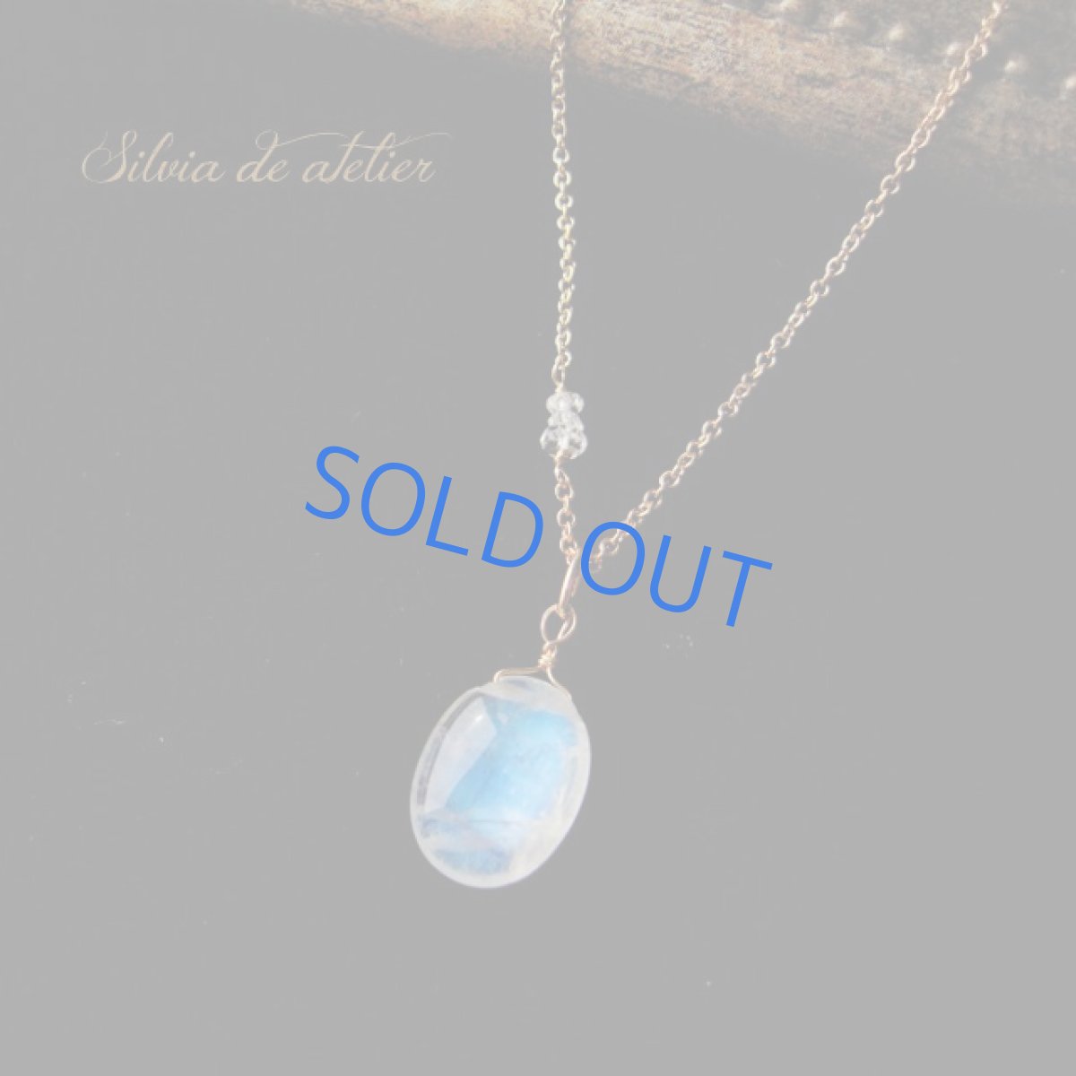 画像2: 1点もの　大粒　AAA++　ロイヤルムーンストーン　オーバルカボション　50cm　14kgfネックレス (2)