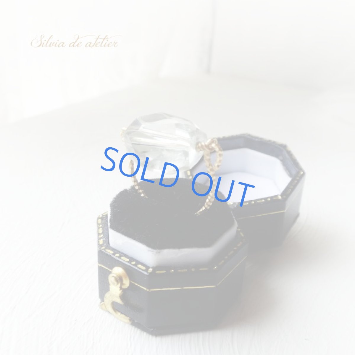 画像4: 宝石質　大粒グリーンアメジスト　タンブル　真鍮製　U字リング（約8号） (4)