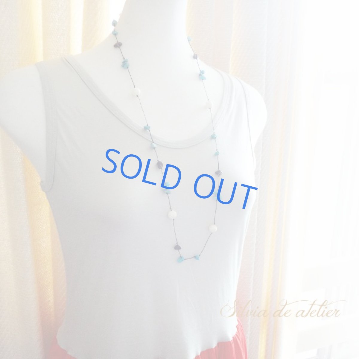 画像6: １点もの　ドイツ製アクリル　天然ターコイズ　ブラウンビーズコード　エアリー　ロングネックレス (6)