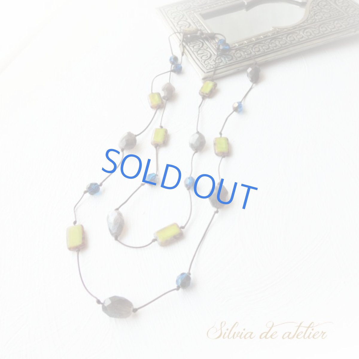 画像6: １点もの　イエローチェコガラス　グレームーンストーン　ブラウンビーズコード　エアリー　ロングネックレス (6)