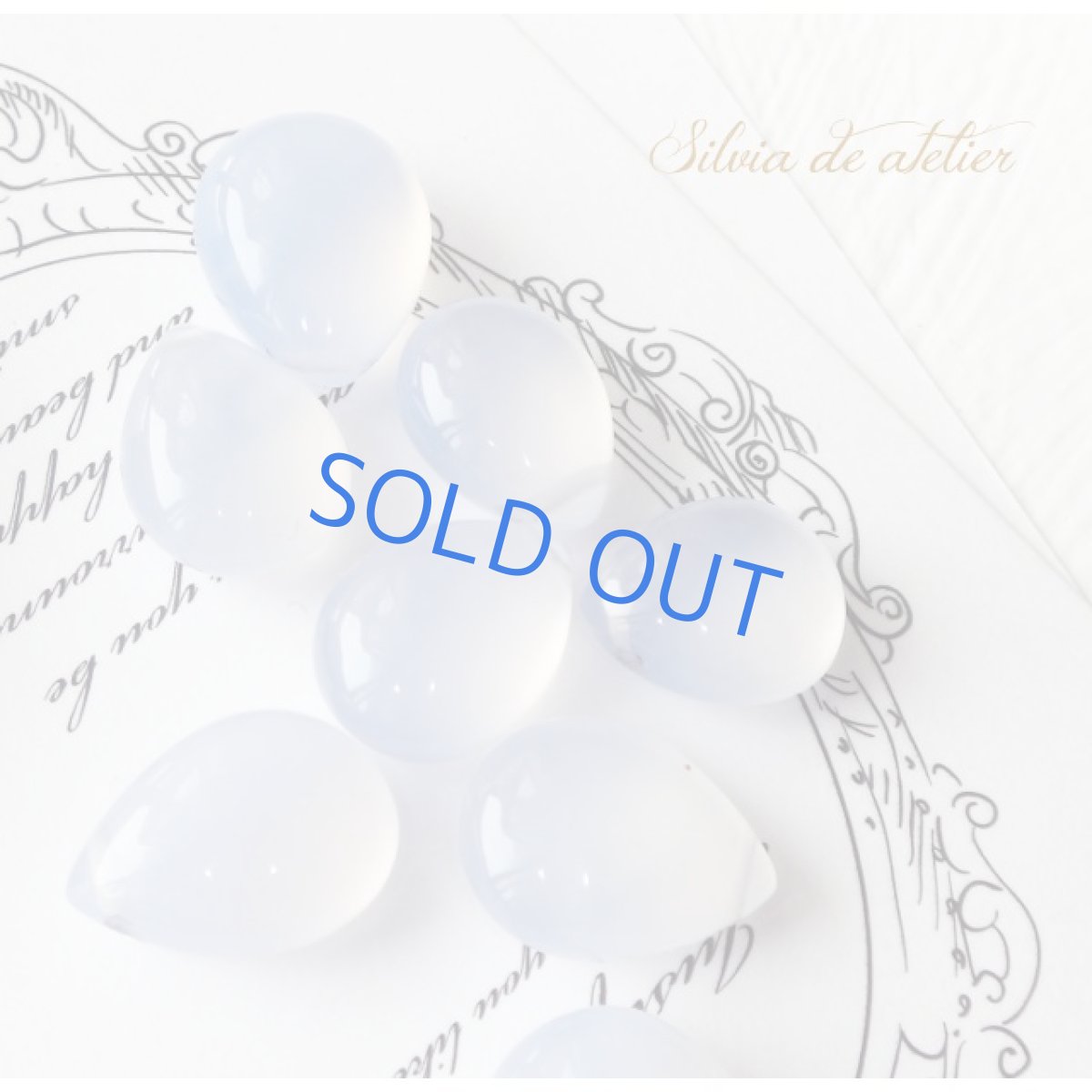 画像6: 残り1　天然ブルーカルセドニー　スムースペアシェイプ　14kgfネックレス (6)