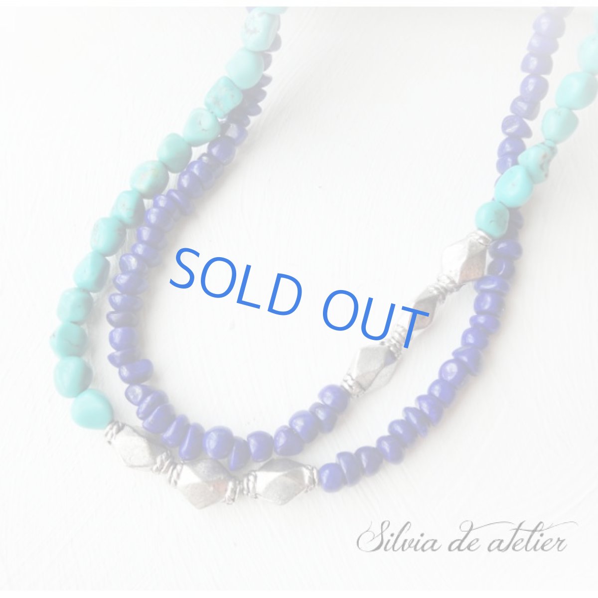 画像2: 天然ブルーターコイズ　タンブル　ブルー×　ラピスラズリ　ロンデル　ブルー　バイカラー　ロングネックレス (2)