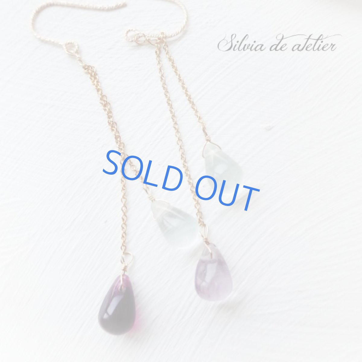 画像4: １点もの　アシンメトリー　フローライト　ダブルドロップ　14kgfグリッターフックピアス (4)