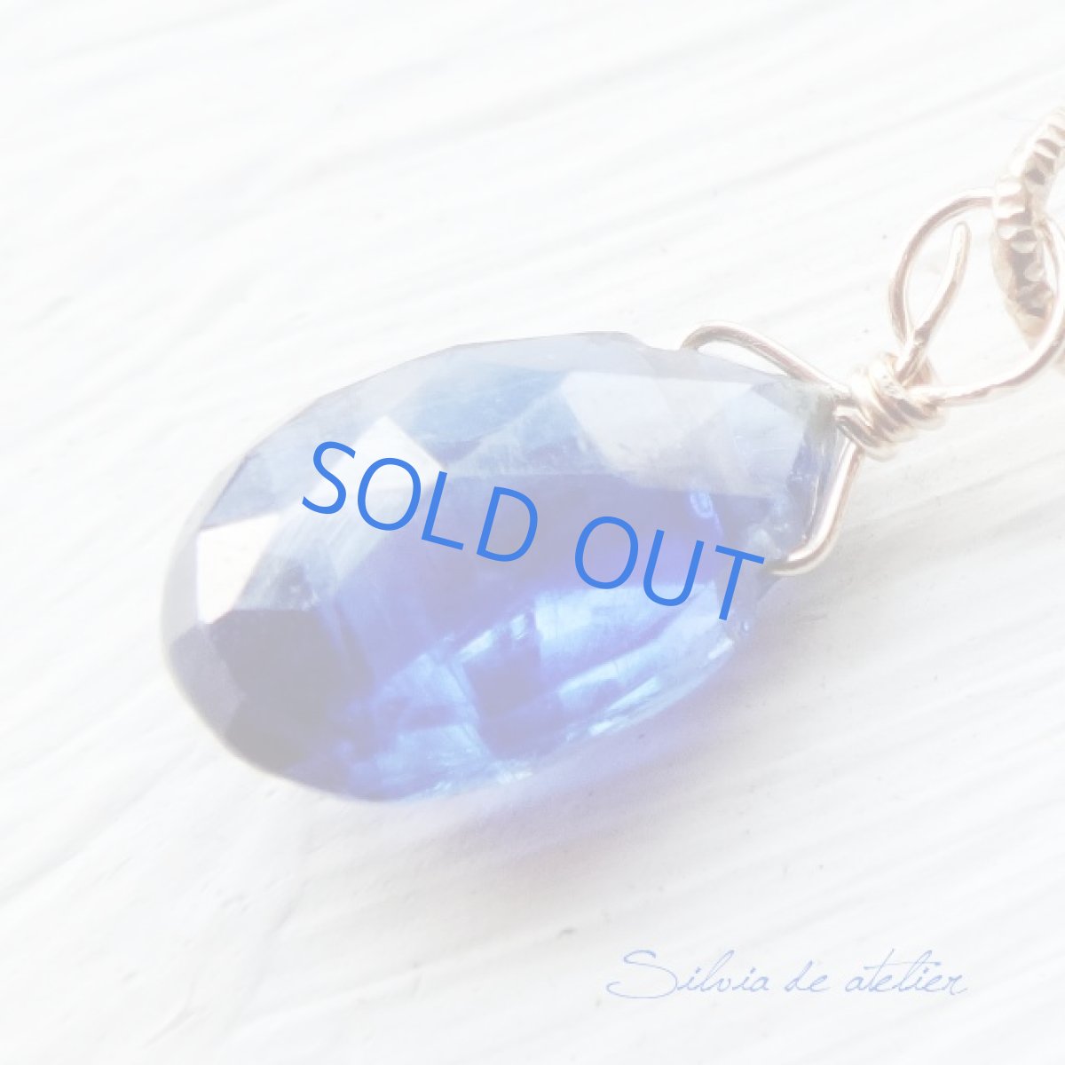 画像3: 残り1 最高級 ロイヤルブルー カシミール産カイヤナイト ペアシェイプ 14kgfネックレス (3)