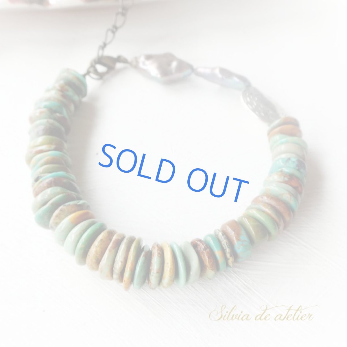 画像2:  グリーンターコイズ＆パープルネイビーパール　シルバーコイン　ブレスレット (2)