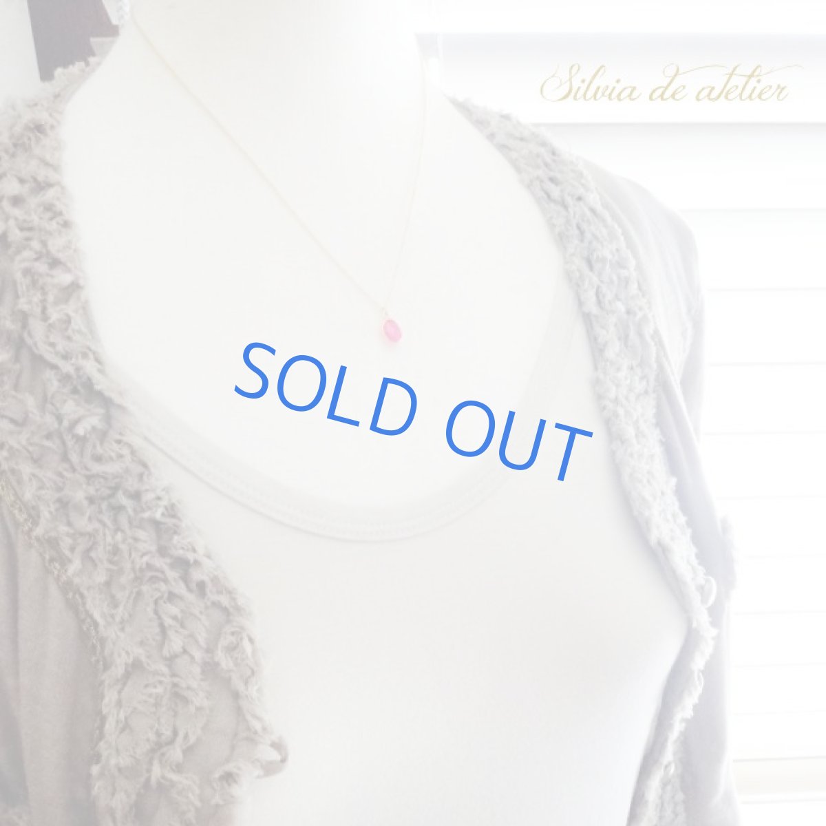 画像8:  フューシャピンク　カルセドニー　オーバルフレーム　14kgfネックレス (8)