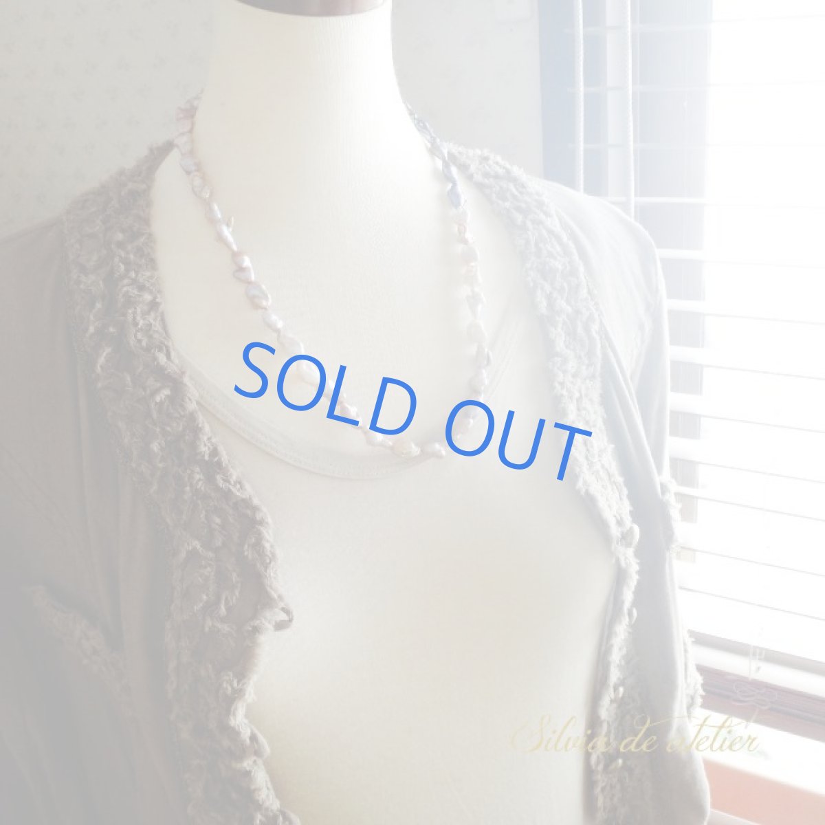 画像6:  淡水パール　ラベンダーバロック　アシンメトリーバイカラーショートネックレス (6)