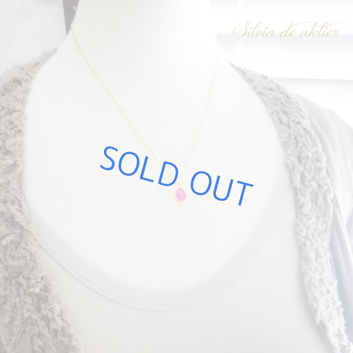 画像7:  フューシャピンク　カルセドニー　オーバルフレーム　14kgfネックレス (7)