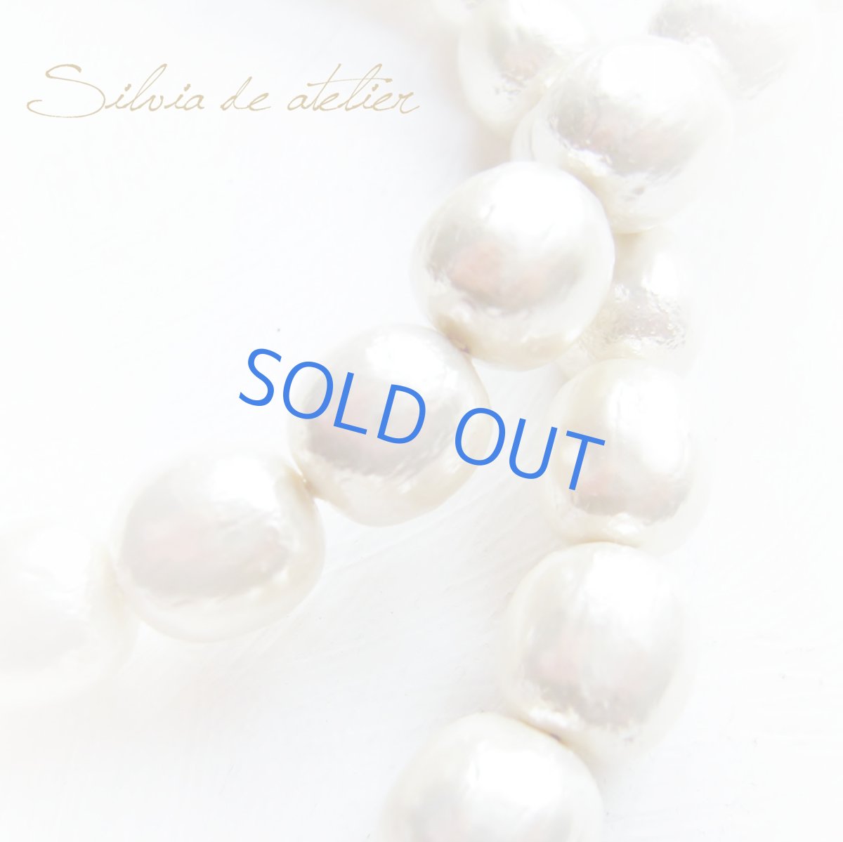 画像4: 限定１　バルサパール　バロック　10mm球　約48cmオフホワイトカラー　デザイン金具　ショートネックレス(コットンパール・デッドストック・ミリアムハスケル) (4)