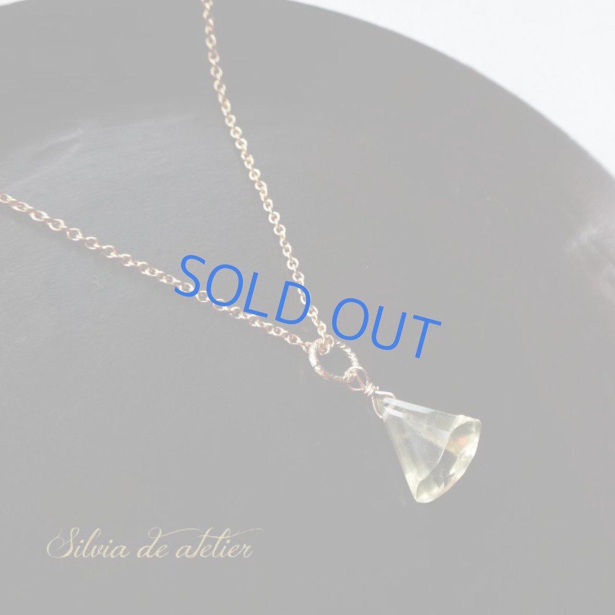 画像3: ＜１点もの・Lサイズ＞扇形　レモンクォーツ　一粒ネックレス (3)