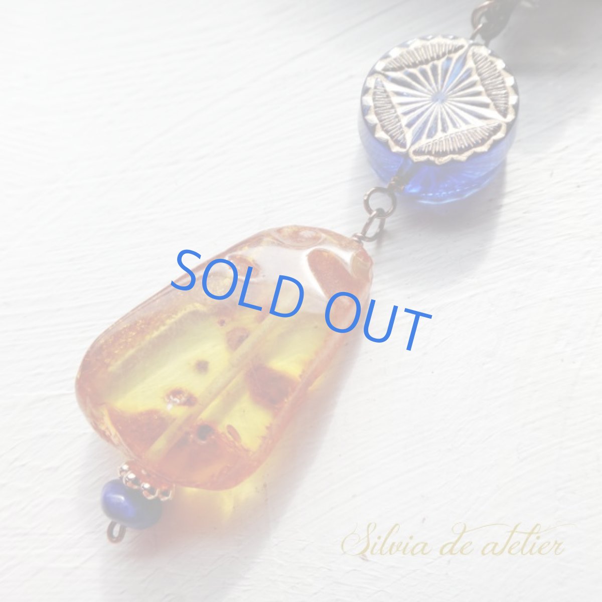 画像4: ＜B>1点もの　琥珀タンブル　エスニック　アンティークゴールド　ネックレス (4)