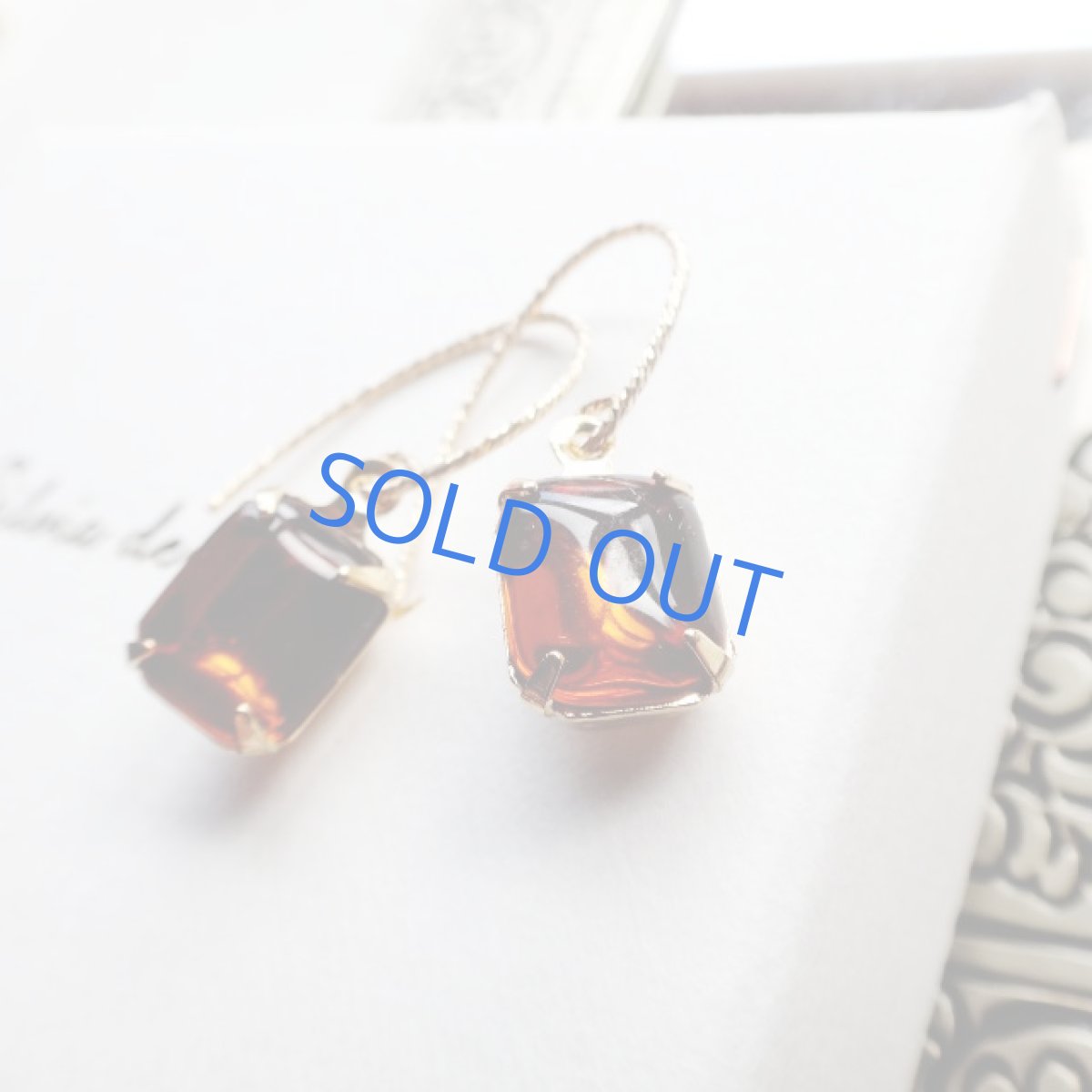 画像2: <限定1＞vintageコーヒーカラー　レクタングル　14kgfグリッターフックピアス (2)