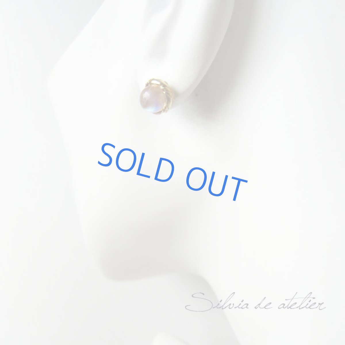 画像9: 在庫僅少　レインボームーンストーン　プチカボション　14ｋｇｆスタッドピアス (9)