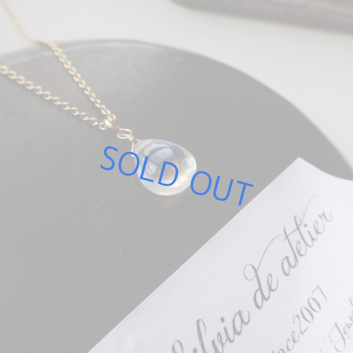 画像3: ＜1点もの＞AAA++　レインボームーンストーン　スムースペアシェイプ　14kgfネックレス (3)