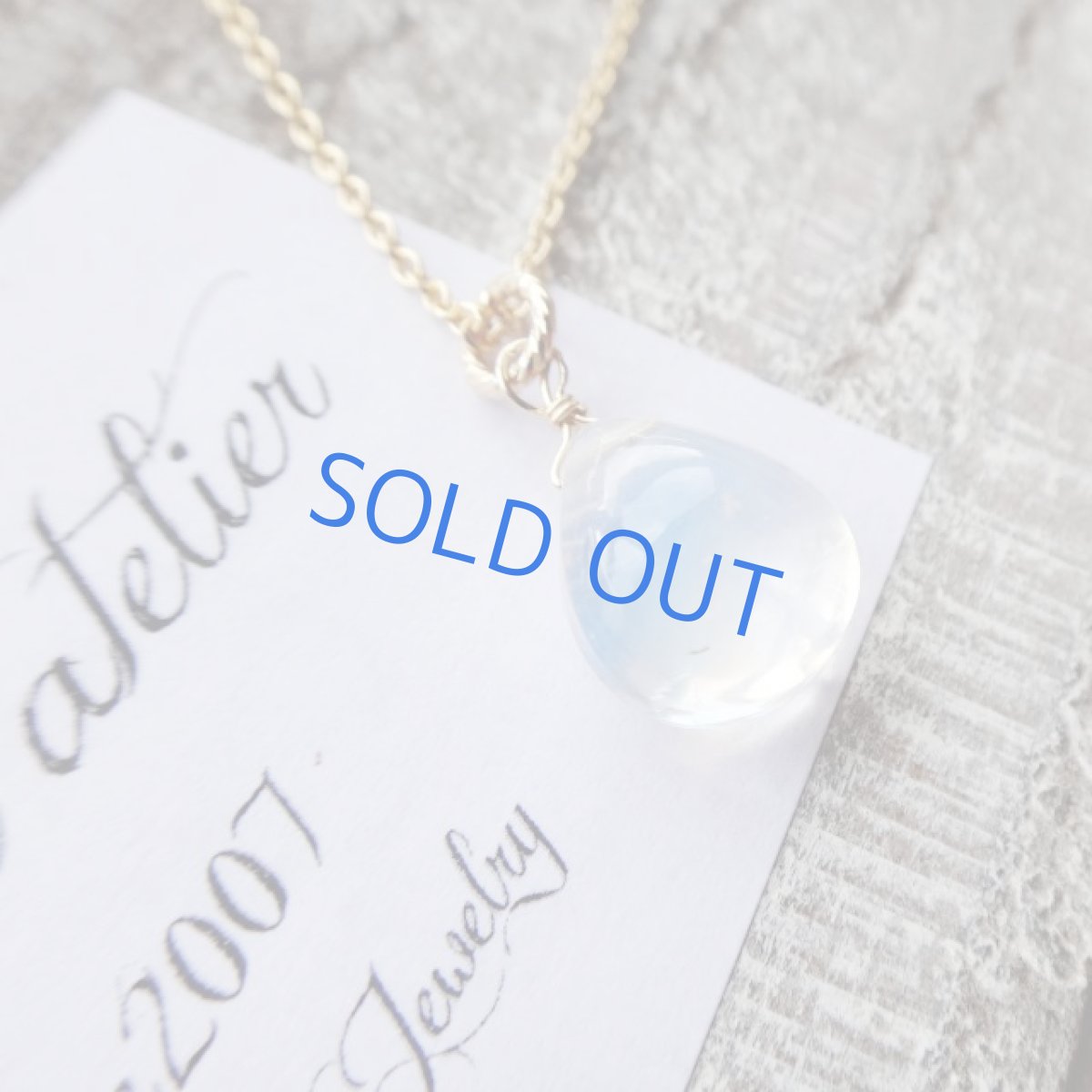 画像2: ＜1点もの＞AAA++　レインボームーンストーン　スムースペアシェイプ　14kgfネックレス (2)