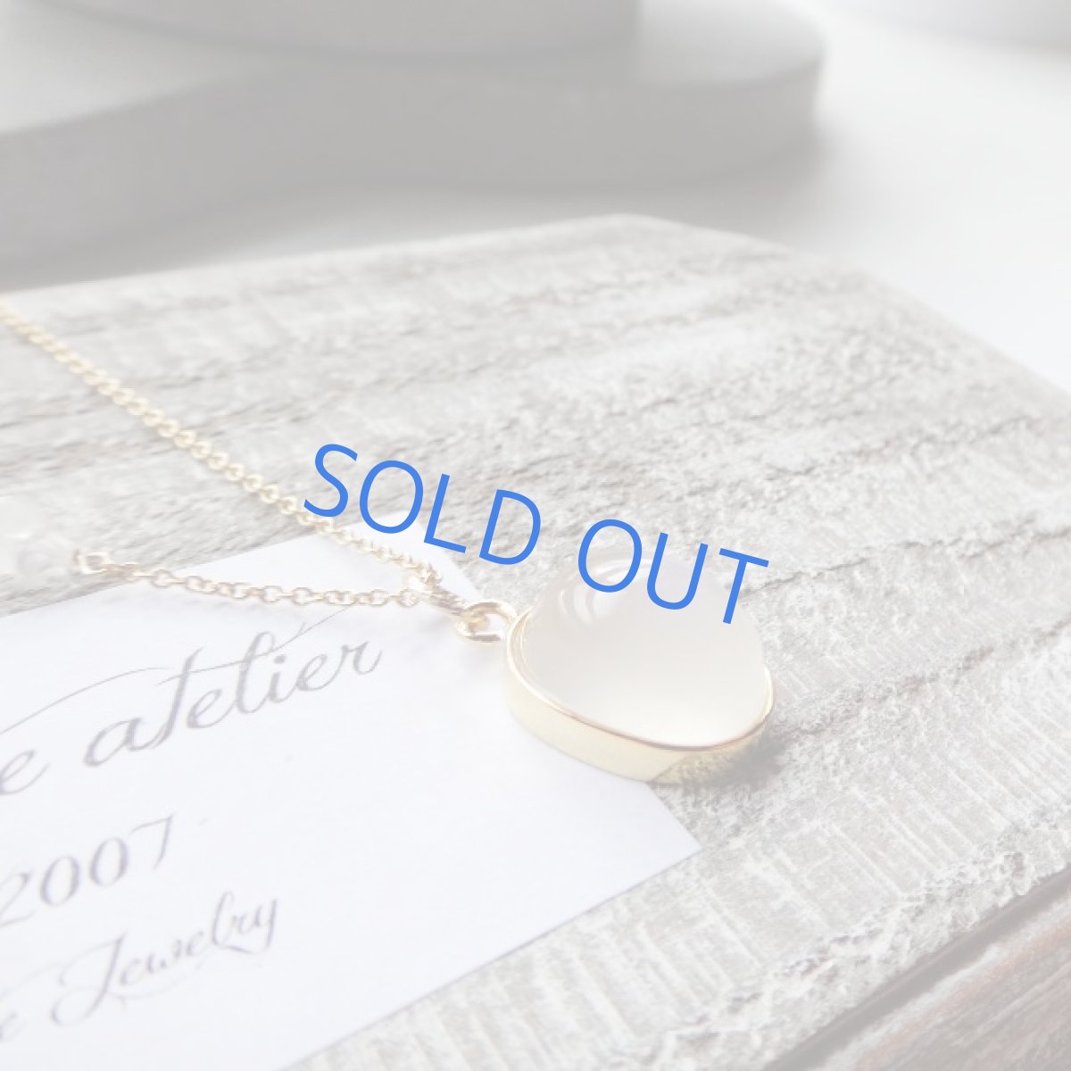 画像4: ＜1点もの・A＞AAAランク　ロイヤルブルームーンストーン（ペリステライト）　カボション　14kgf　ネックレス (4)