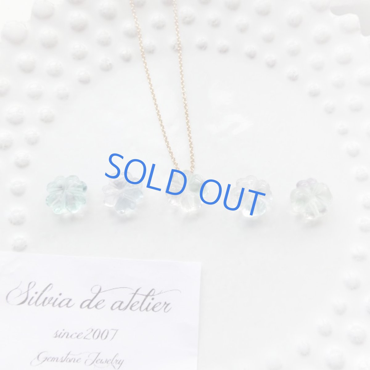 画像3: ＜カラーセレクト・残りCのみ＞4つ葉　クローバー　バイカラー　フローライト　ネックレス (3)