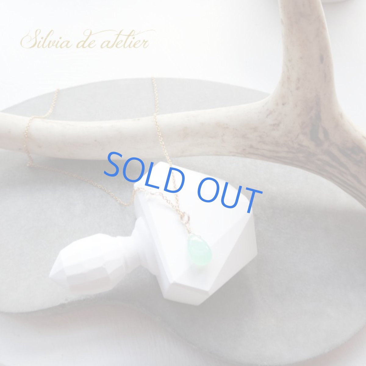 画像5: ＜限定数のみ・Mサイズ＞ラグーングリーンカラー　AAAランク　クリソプレーズ　スムースペアシェイプ　NYハーキマー付き　14kgf　ネックレス (5)