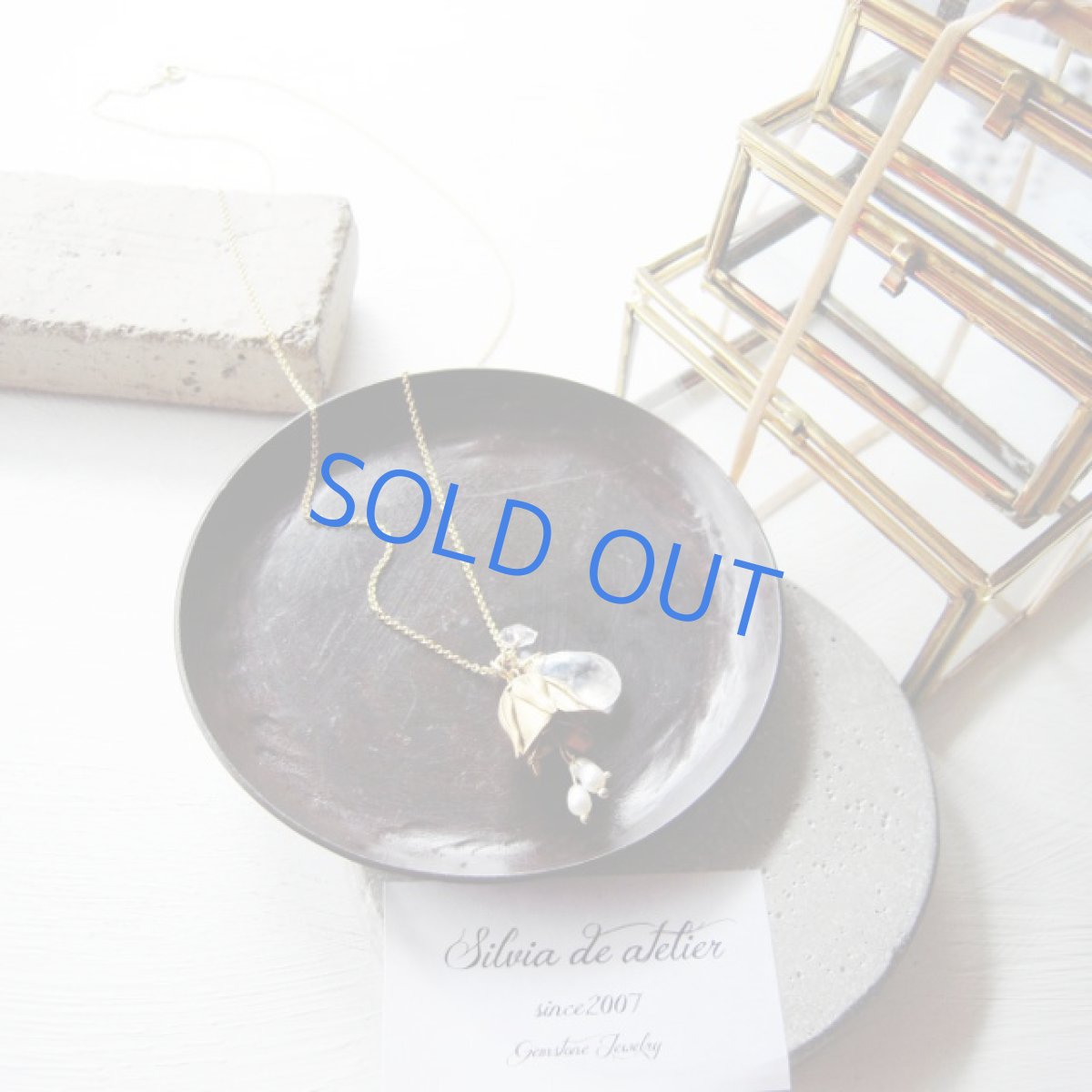 画像2: １点もの　アンティークゴールドフラワー＆レインボームーンストーン＆NYハーキマー　14kgfネックレス約50cm (2)