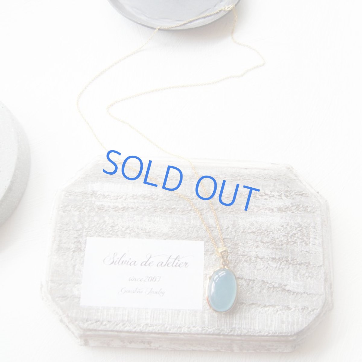 画像3: ＜1点もの・B＞天然ブルーカルサイト　カボション　14kgfチェーンネックレス約50cm (3)