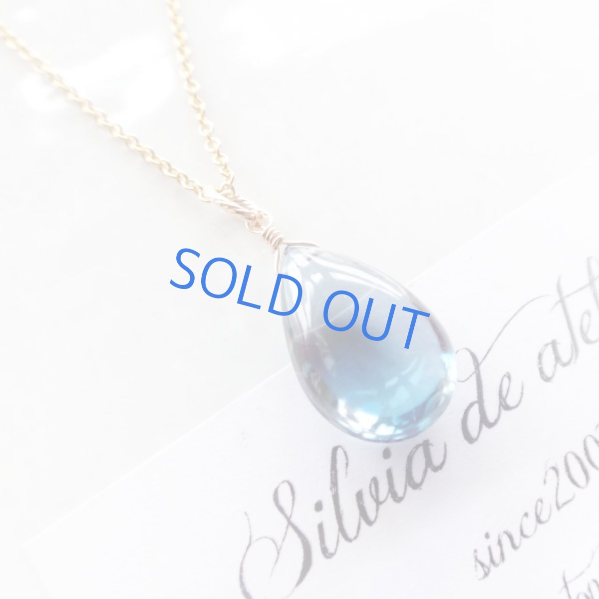 画像5: ＜1点もの＞大粒　ロンドンブルートパーズ　ペアシェイププレーン　14kgfチェーンネックレス約50cm (5)