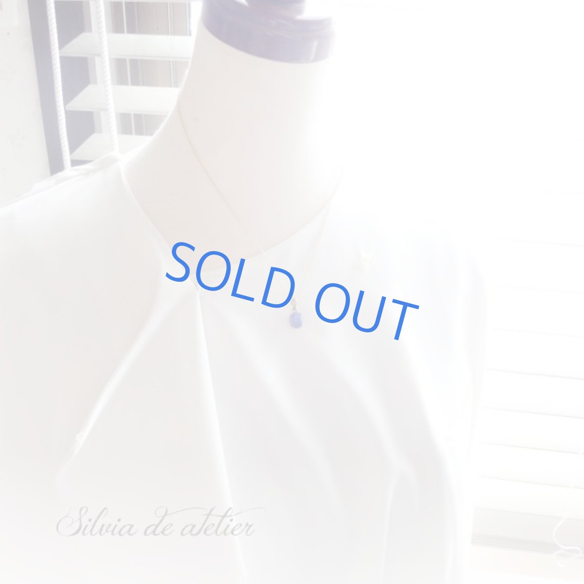 画像8: ＜1点もの・訳あり＞24K仕上げ　ジェムグレード　カラーチェンジ　ブルーフローライト　14kgfチェーンネックレス (8)