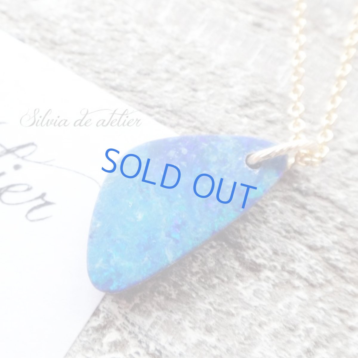 画像2: <1点もの・Aサンカク大>オーストラリア産 ブルーファイアオパール タブレット 14kgfチェーンネックレス (2)