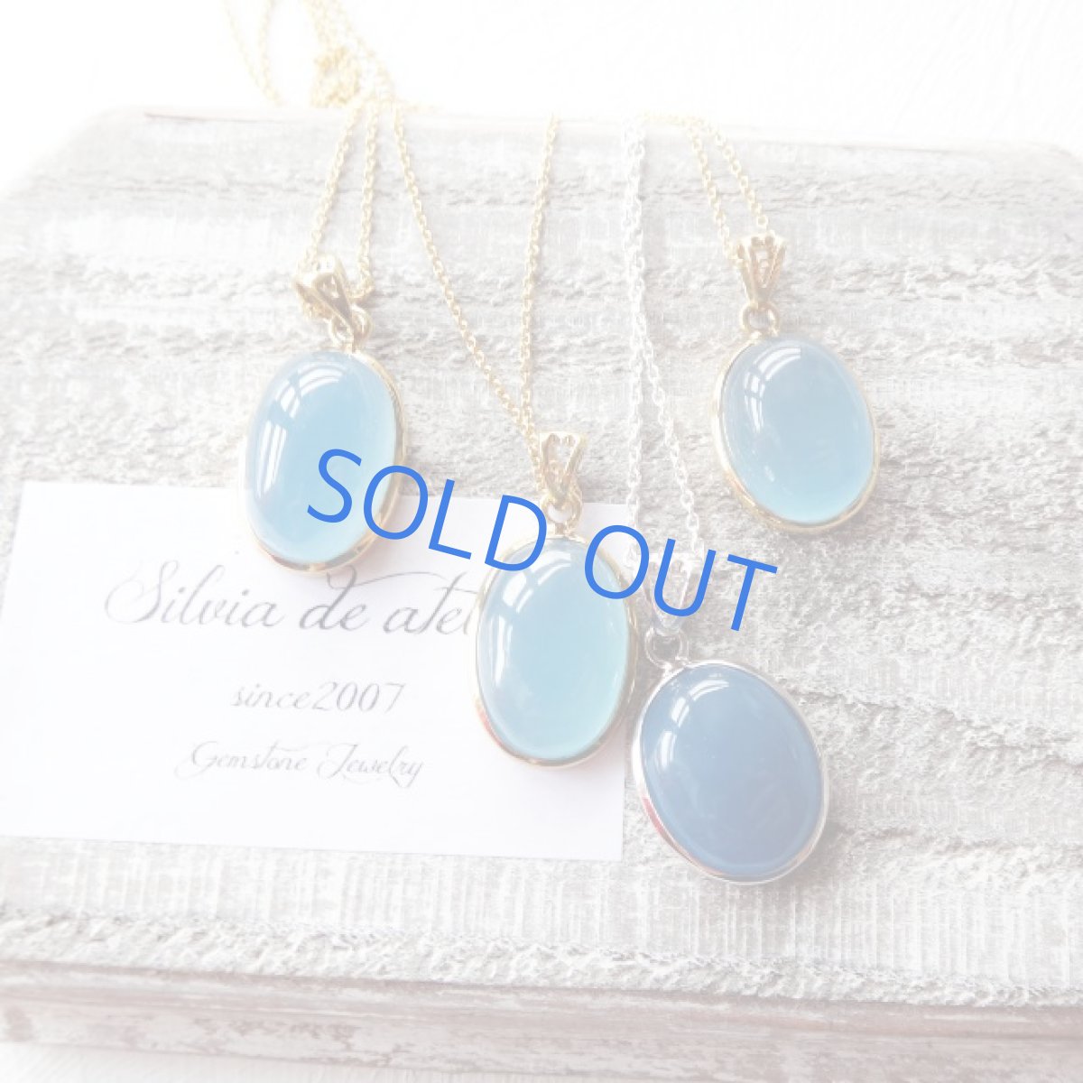 画像8: ＜1点もの・A＞天然ブルーカルサイト　カボション　14kgfチェーンネックレス約50cm (8)