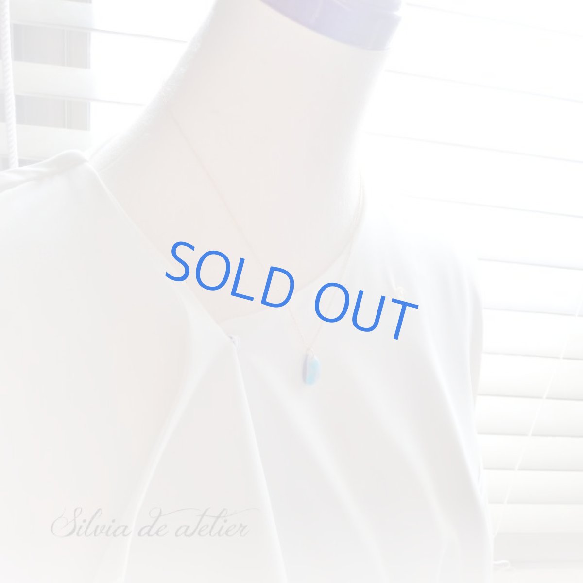 画像10: ＜1点もの・Bライトブルー＞オーストラリア産　ブルーファイアオパール　タブレット　14kgfチェーンネックレス (10)