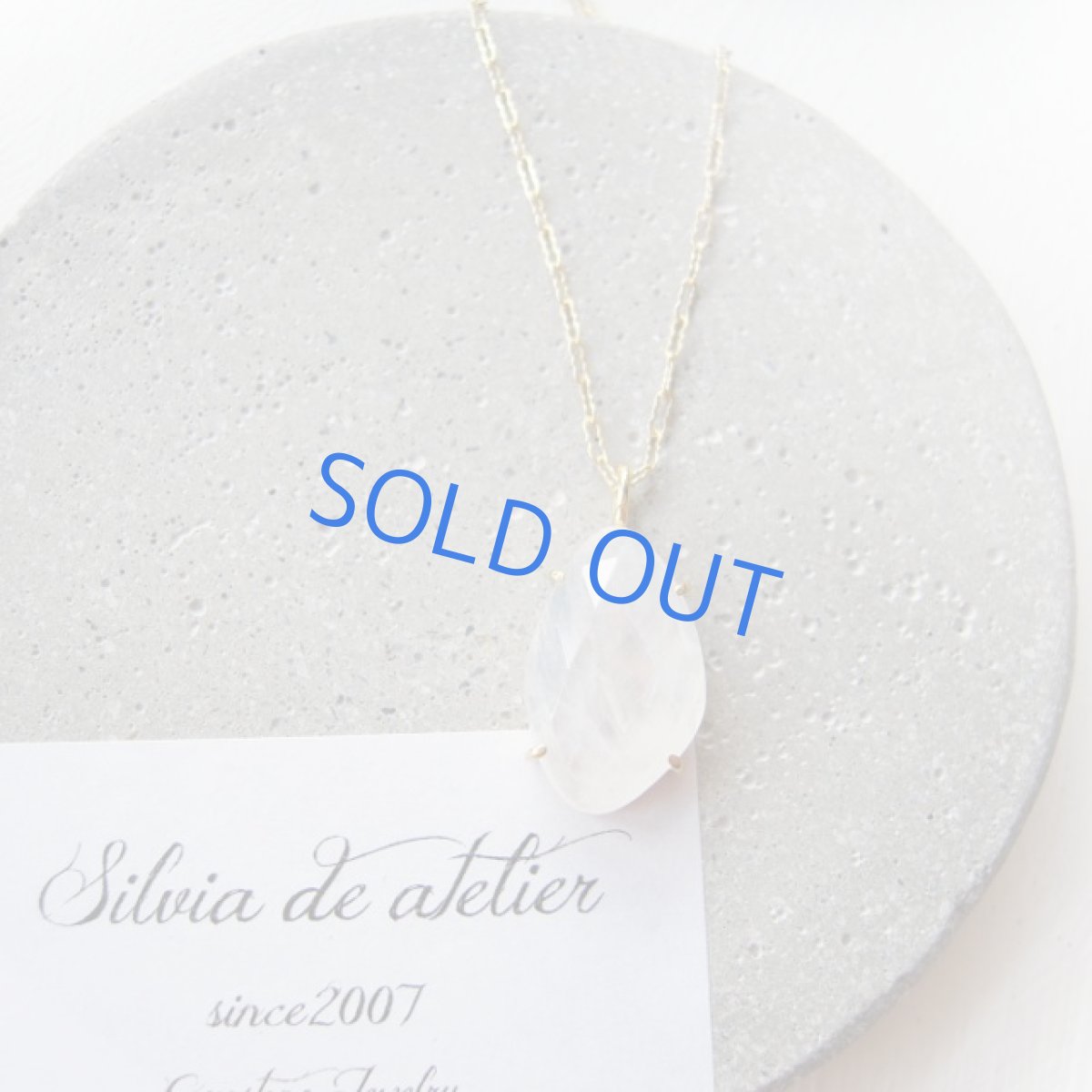 画像2: ＜１点もの・A＞レインボームーンストーン　ファンシーシェイプローズカット　ペンダント　14kgf約50cm (2)