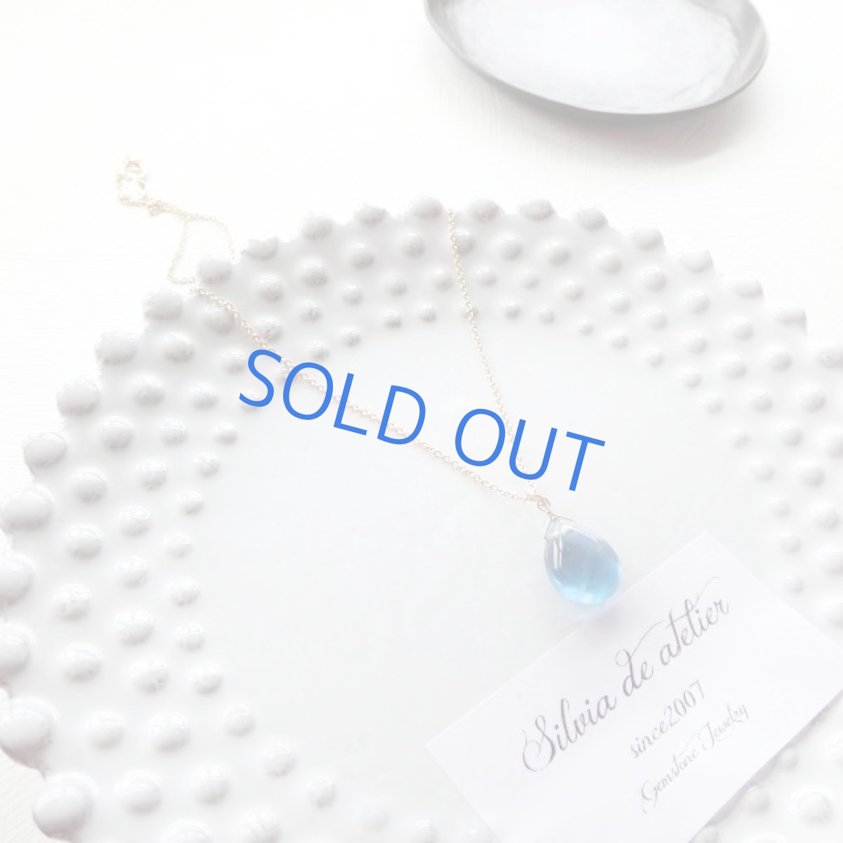 画像4: 【訳あり】大粒 ブルーフローライト ペアシェイプ 14kgfチェーン (4)