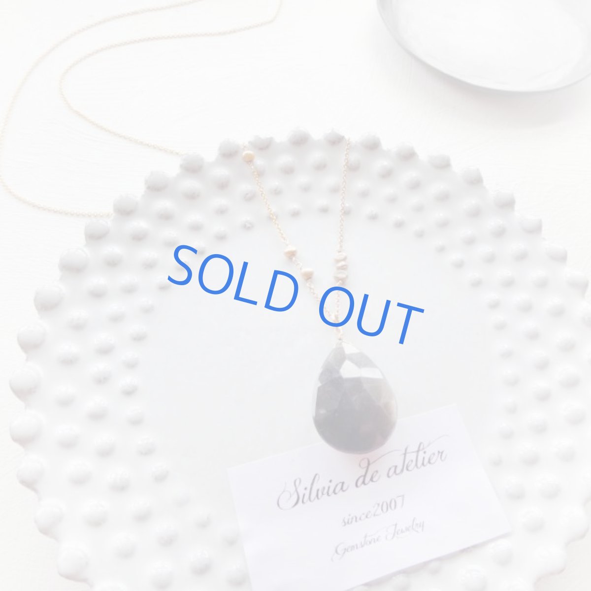 画像4: 1点もの　大粒ゴールデンシャイングレームーンストーン　14kgfチェーン約70cm (4)