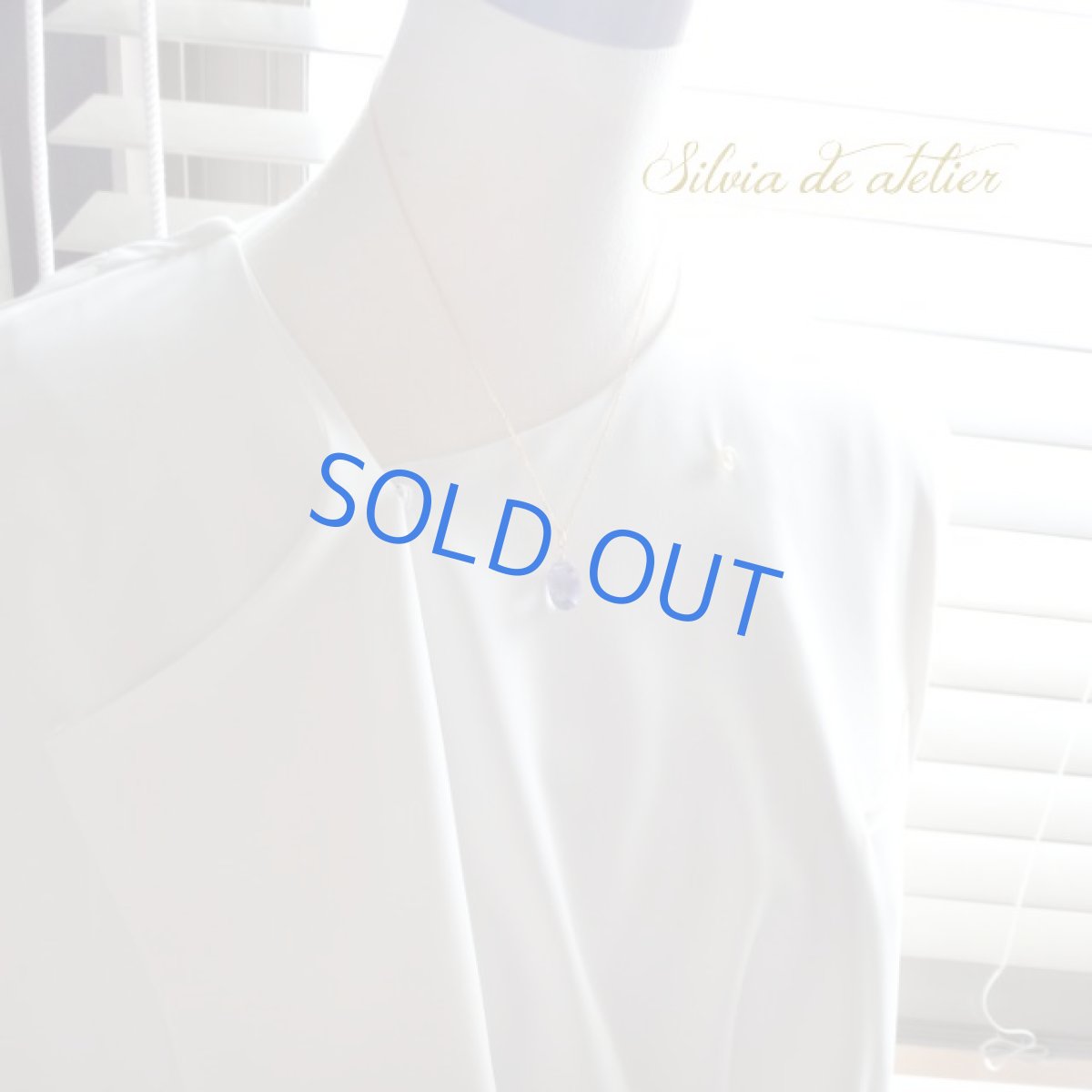 画像5: <1点もの・Eグラデ小＞菫色AAA　宝石質　コンケーブカット　パープルフローライト　14kgf　約40cm　ネックレス (5)