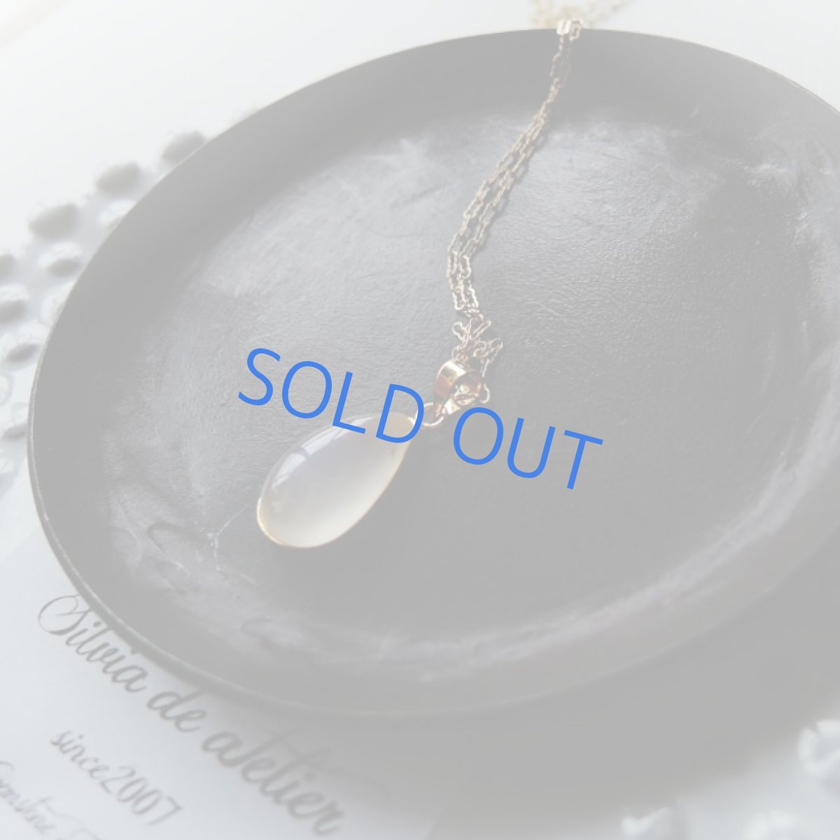 画像5: ＜1点もの・B＞AAAランク　ロイヤルブルームーンストーン（ペリステライト）　カボション　14kgf　ネックレス (5)