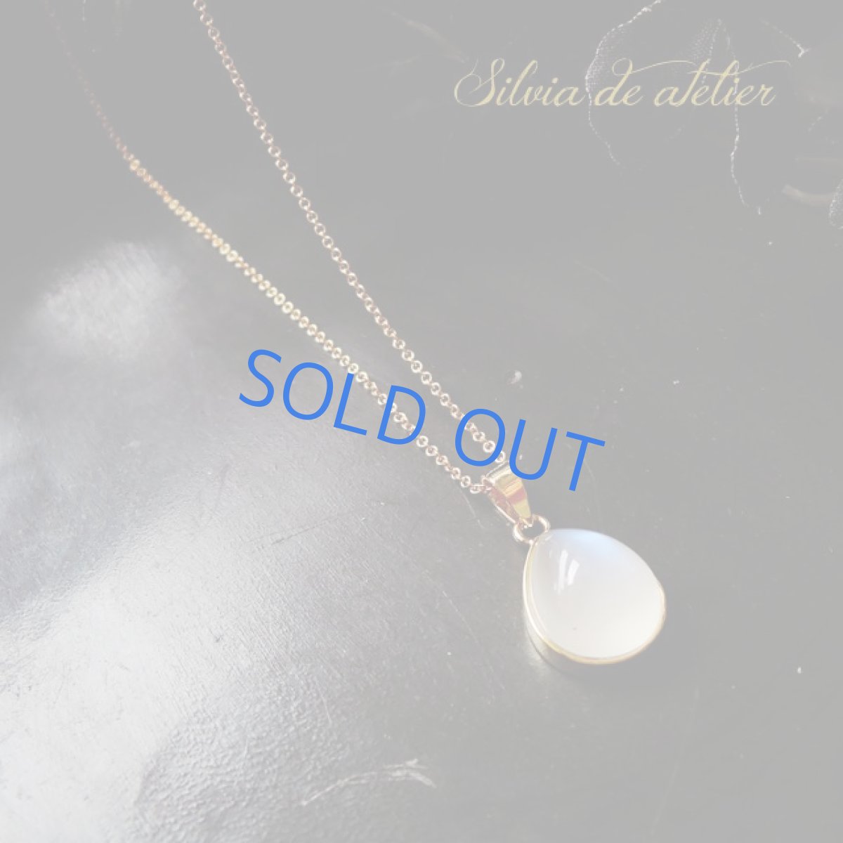 画像4: ＜1点もの・A＞AAAランク　ロイヤルブルームーンストーン（ペリステライト）　カボション　14kgf　ネックレス (4)