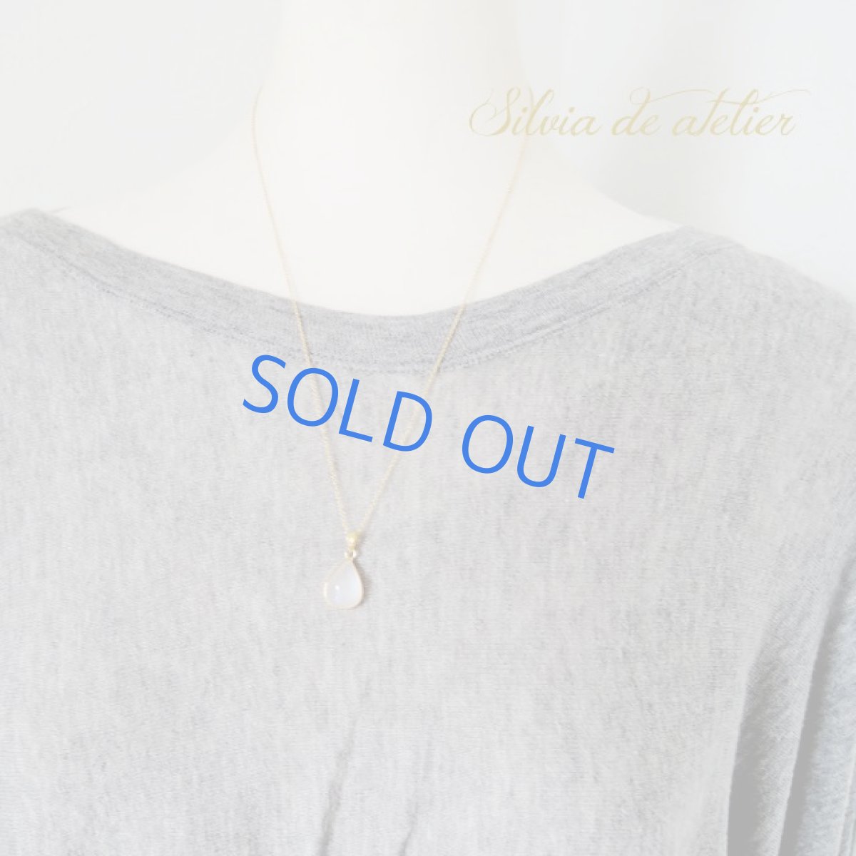 画像9: ＜1点もの・A＞AAAランク　ロイヤルブルームーンストーン（ペリステライト）　カボション　14kgf　ネックレス (9)