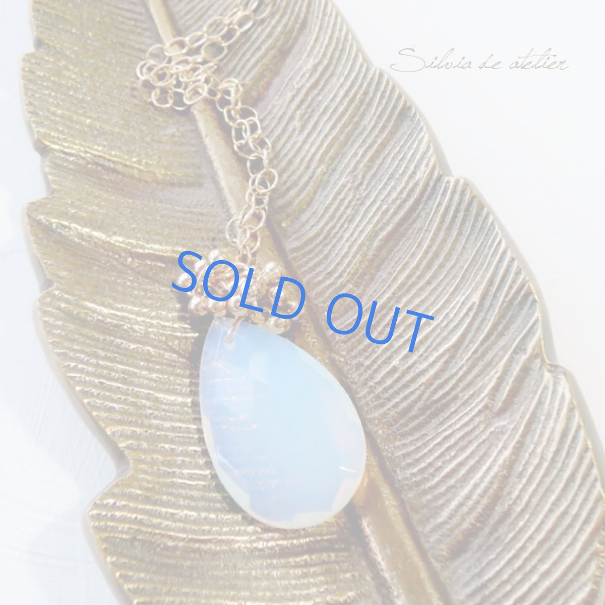 画像5: 大粒オパライト　ペアシェイプ　エアリーゴールドチェーンネックレス　約60cm (5)