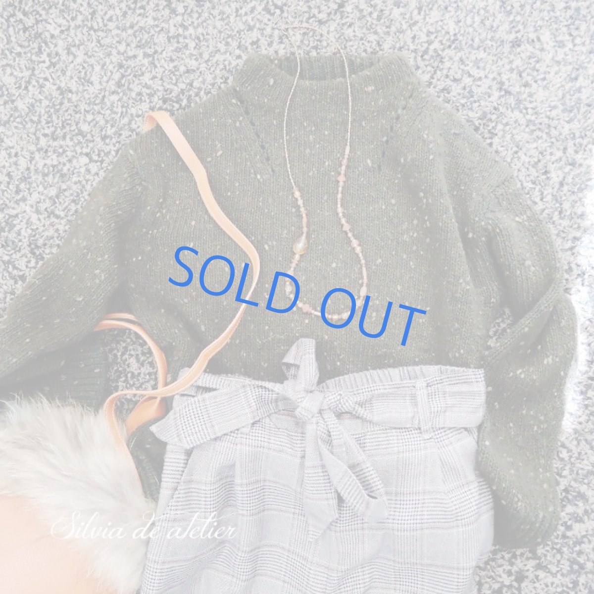 画像6: <各限定1・SELECT>琥珀カラー チェコグラスビーズ アンティークゴールドロングネックレス (6)