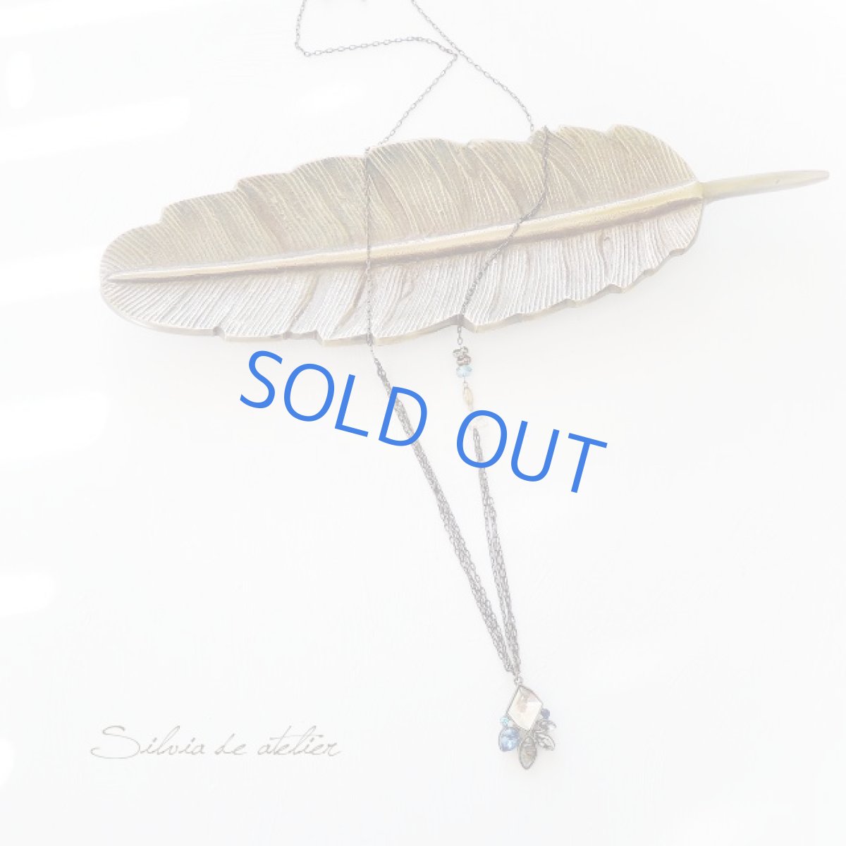 画像4: ＜限定1・ロングB＞ブルーグラスストーン　アンティークゴールドロングネックレス (4)